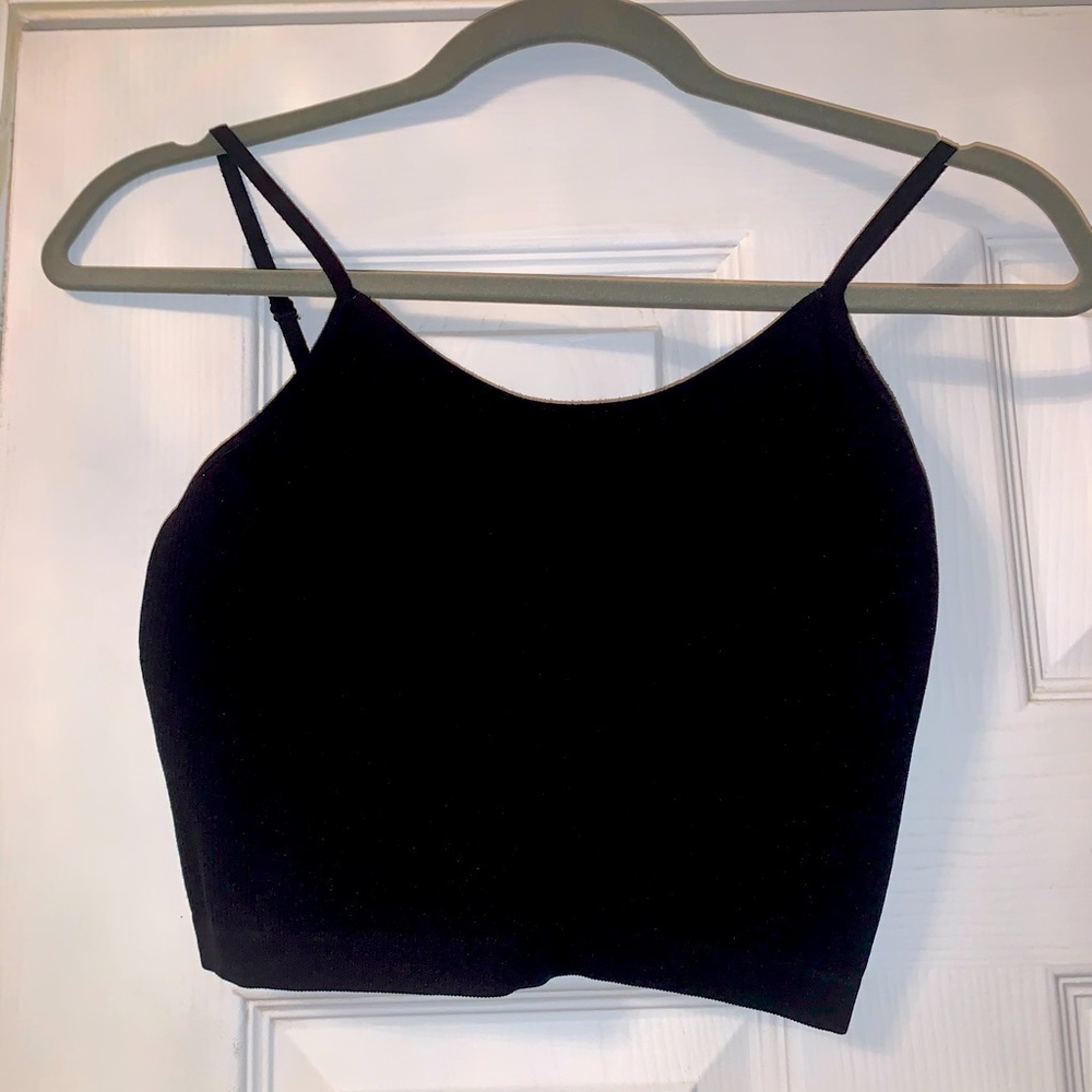 very stretchy tank